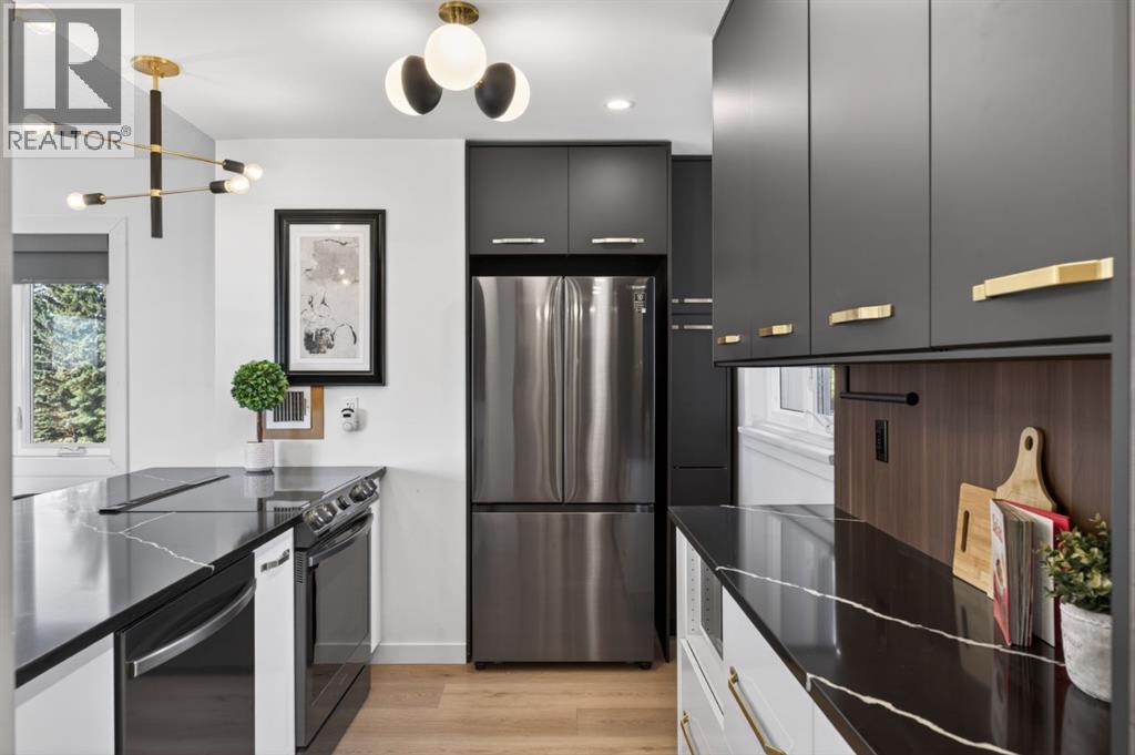 #401 3204 Rideau Place SW - 7