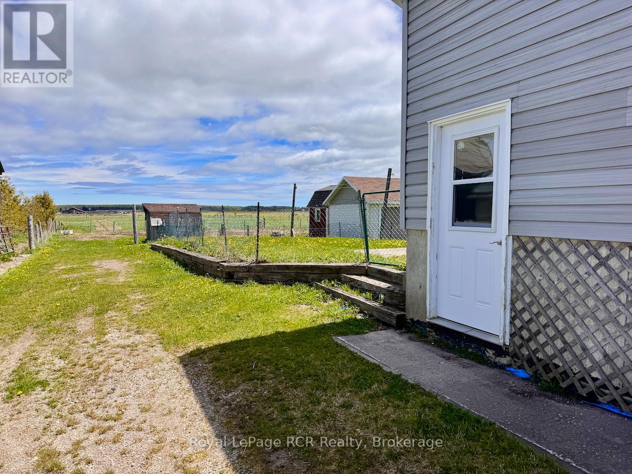 2854 6 HIGHWAY - 5