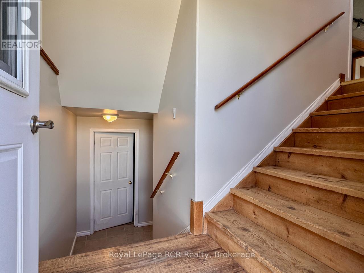 2854 6 HIGHWAY - 6
