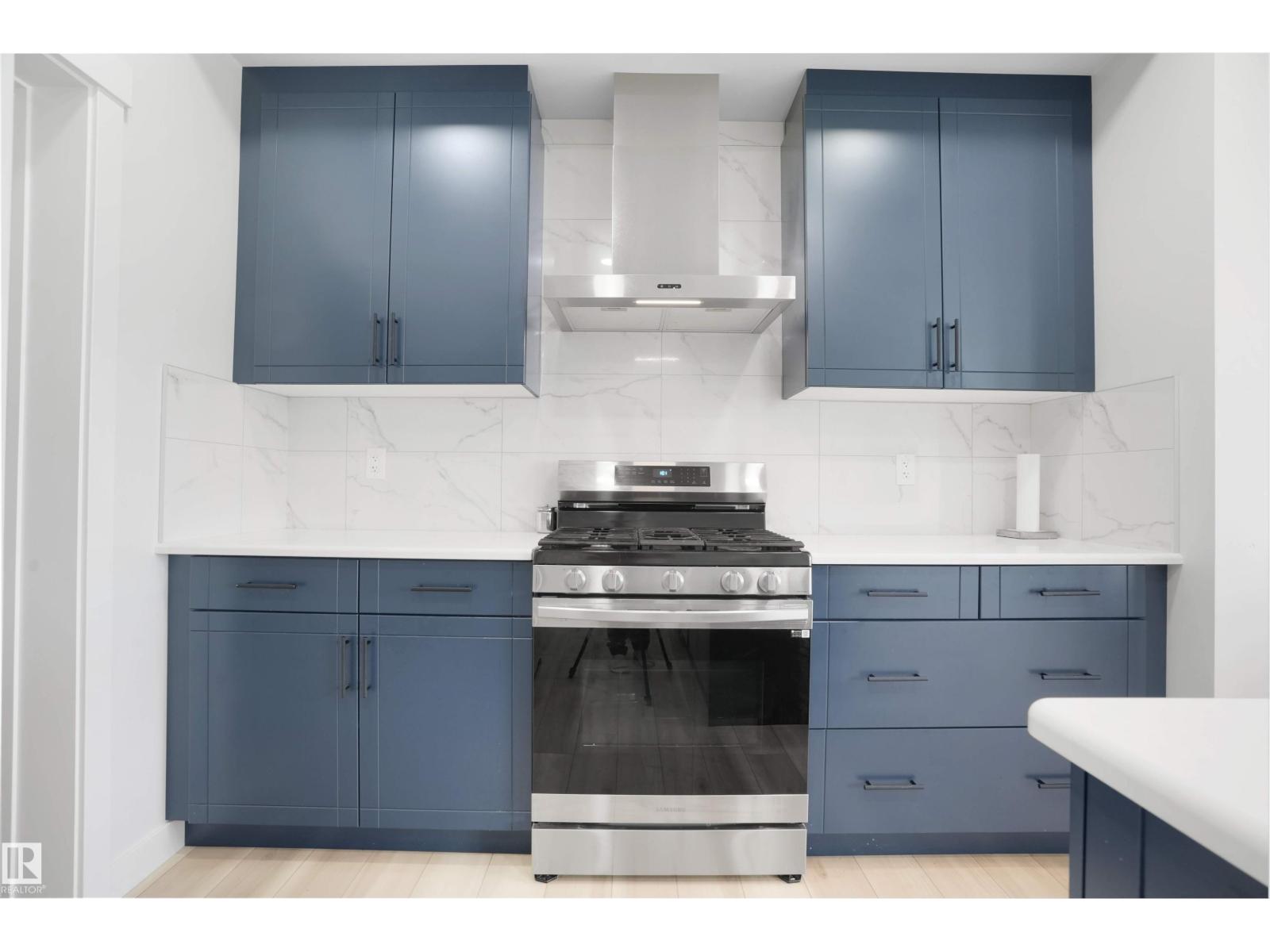 1664 27 ST NW - 17