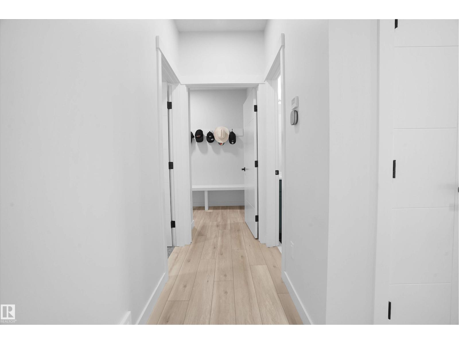 1664 27 ST NW - 29