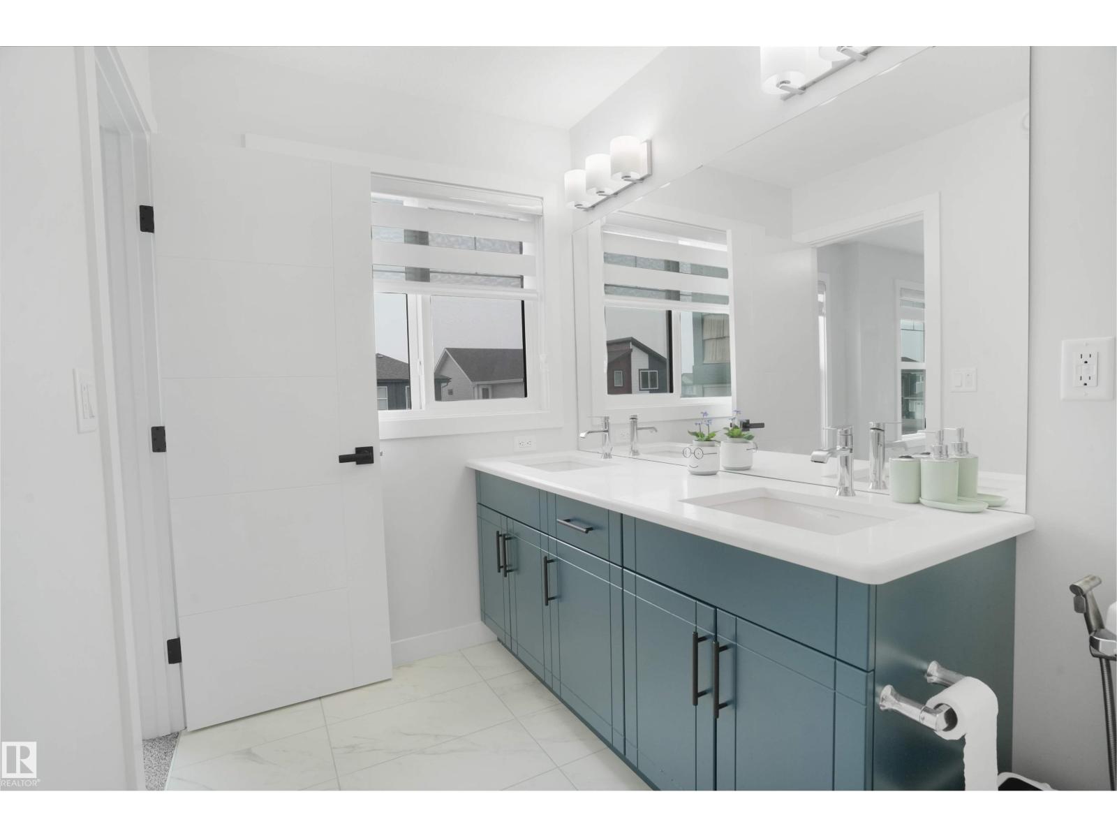 1664 27 ST NW - 46