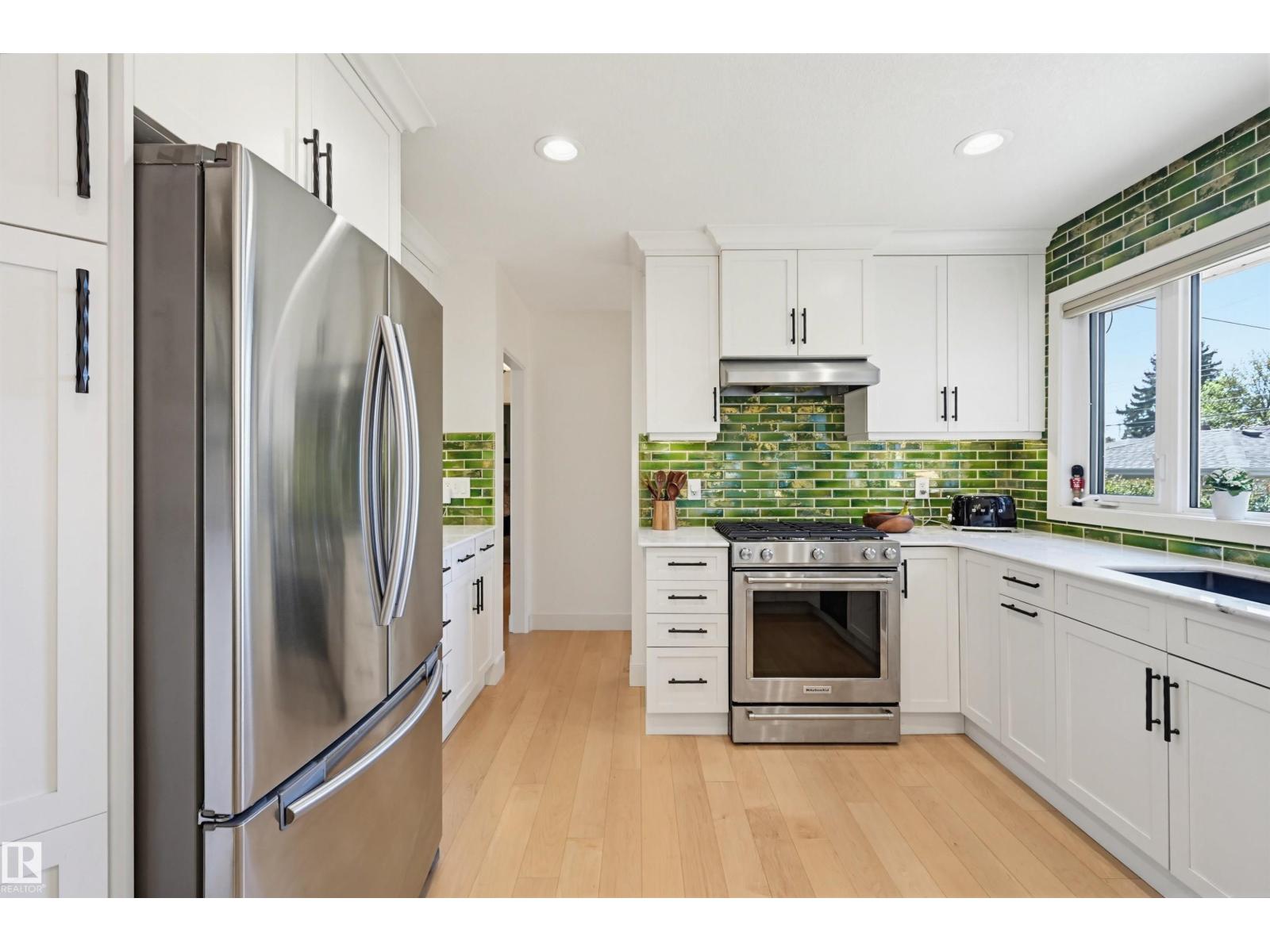 14631 88 AV NW - 17