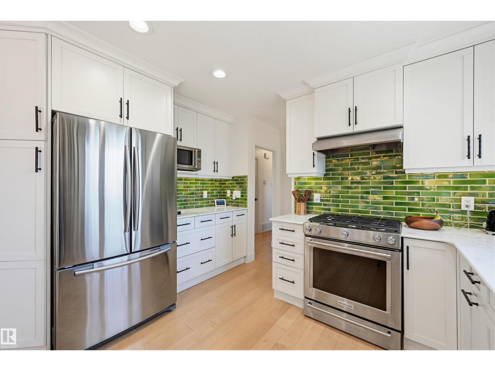 14631 88 AV NW - 19