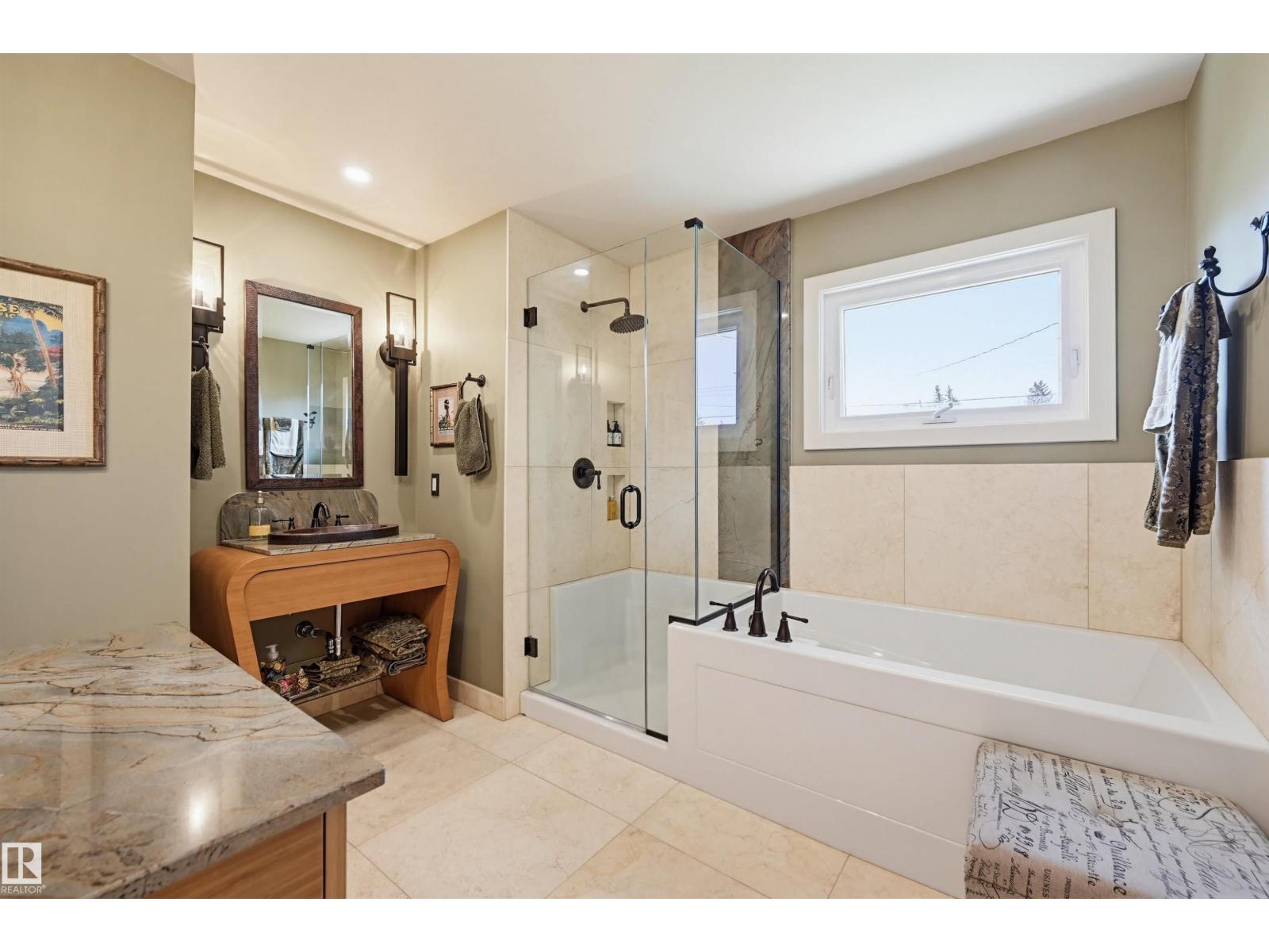 14631 88 AV NW - 27