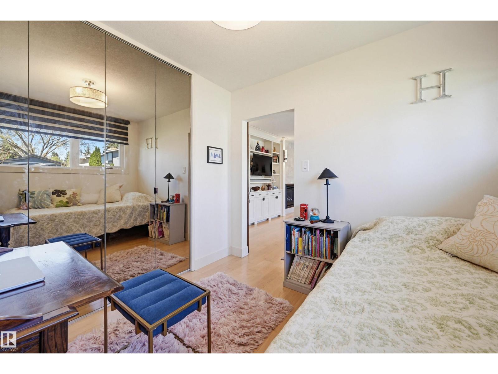 14631 88 AV NW - 30