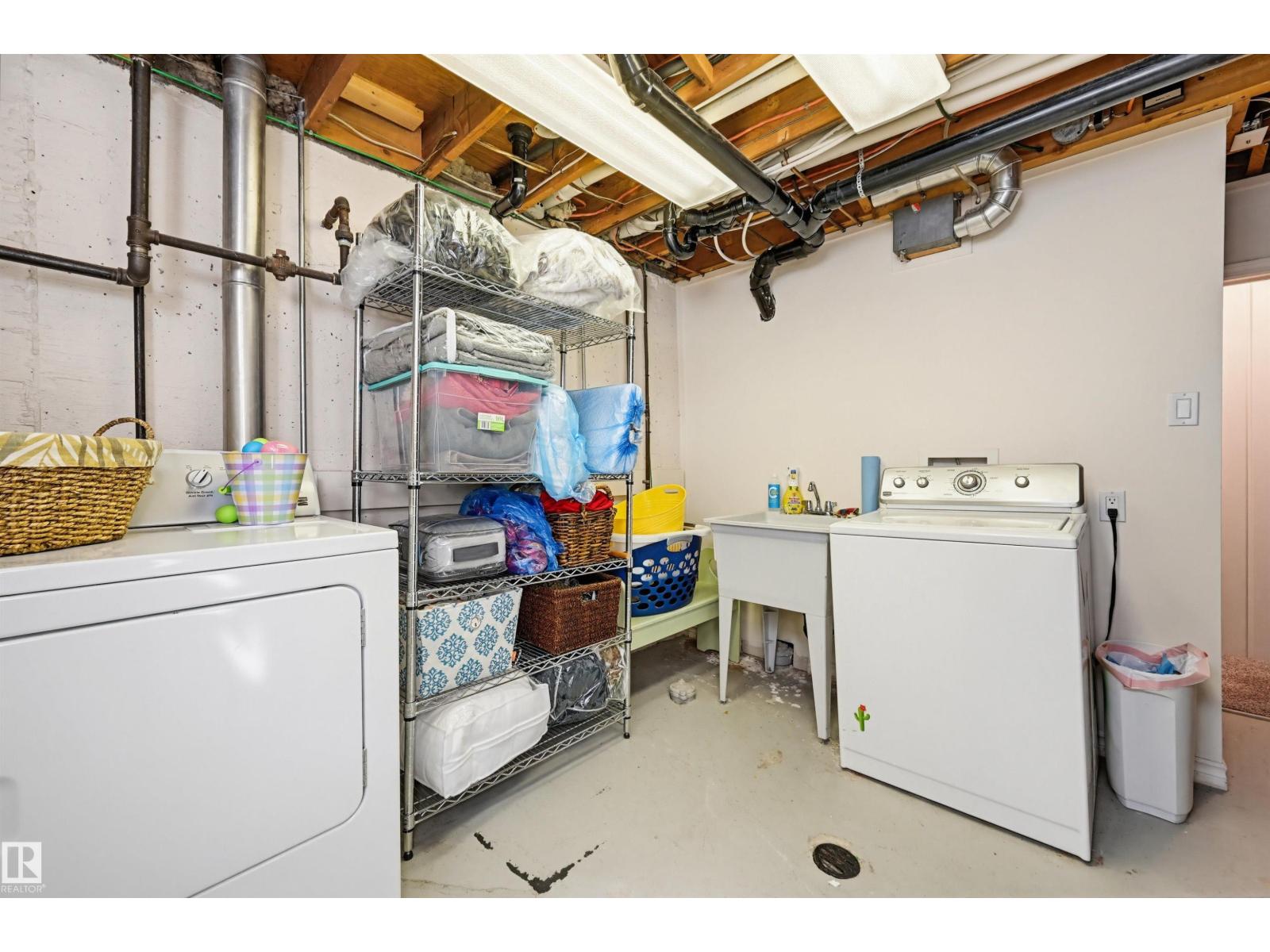 14631 88 AV NW - 38