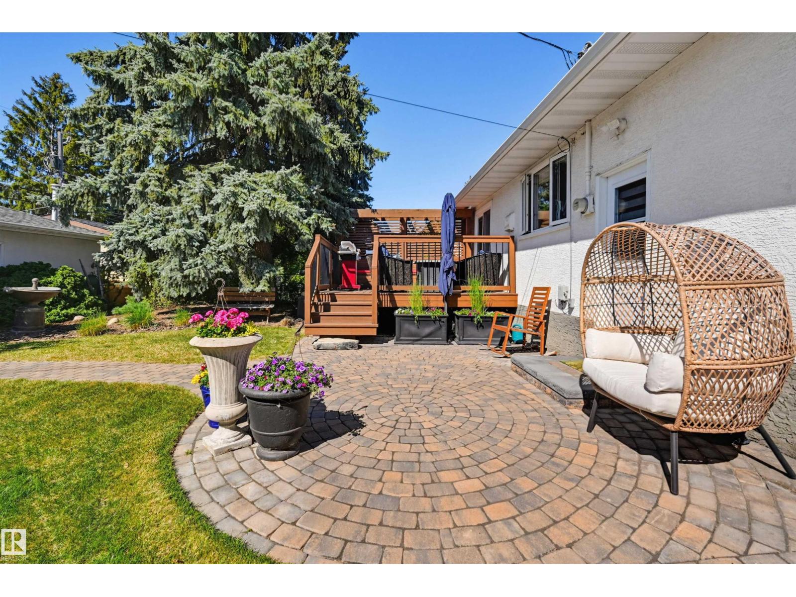 14631 88 AV NW - 44
