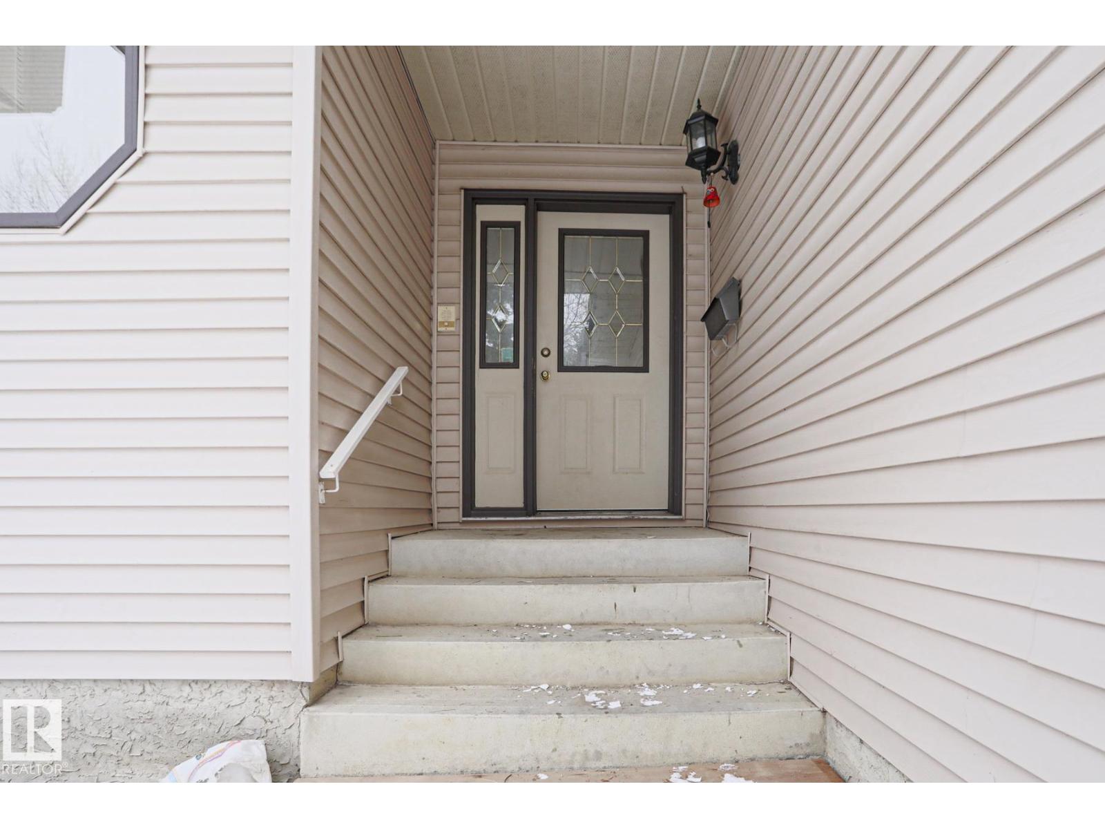 507 BURTON CL NW - Image 2