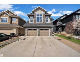 House for sale at 3203 Winspear Cr SW, Edmonton — MLS® E4489244