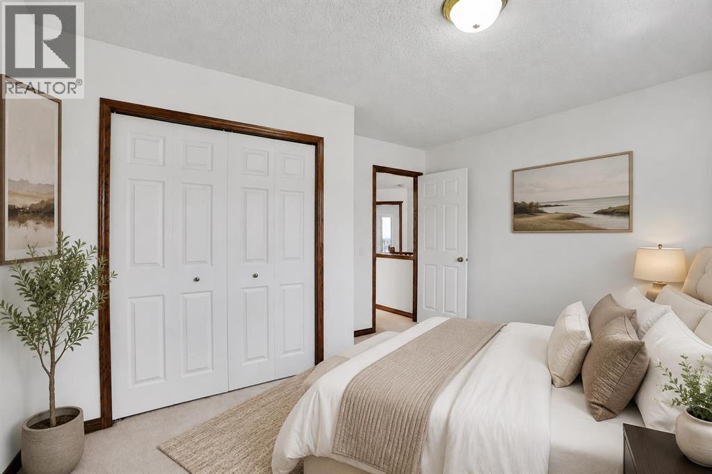 9143 Edgebrook Drive NW - 32