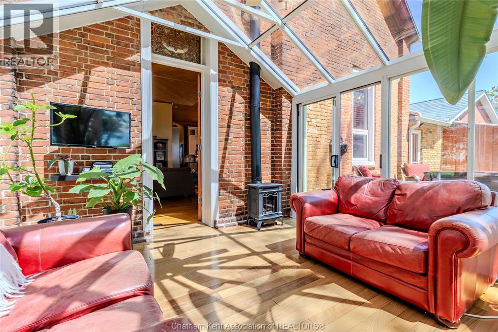 6630 TALBOT TRAIL - 23