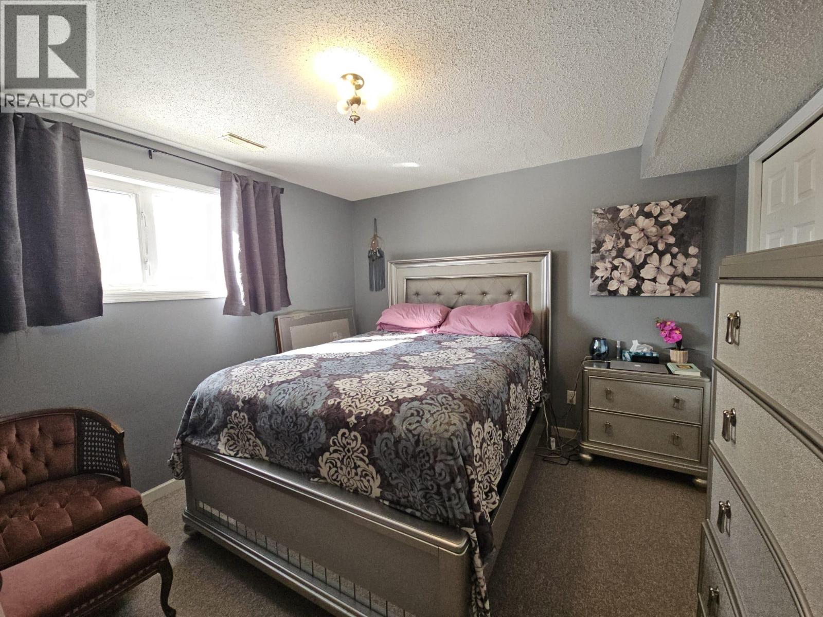5117 44 Place NE, Chetwynd