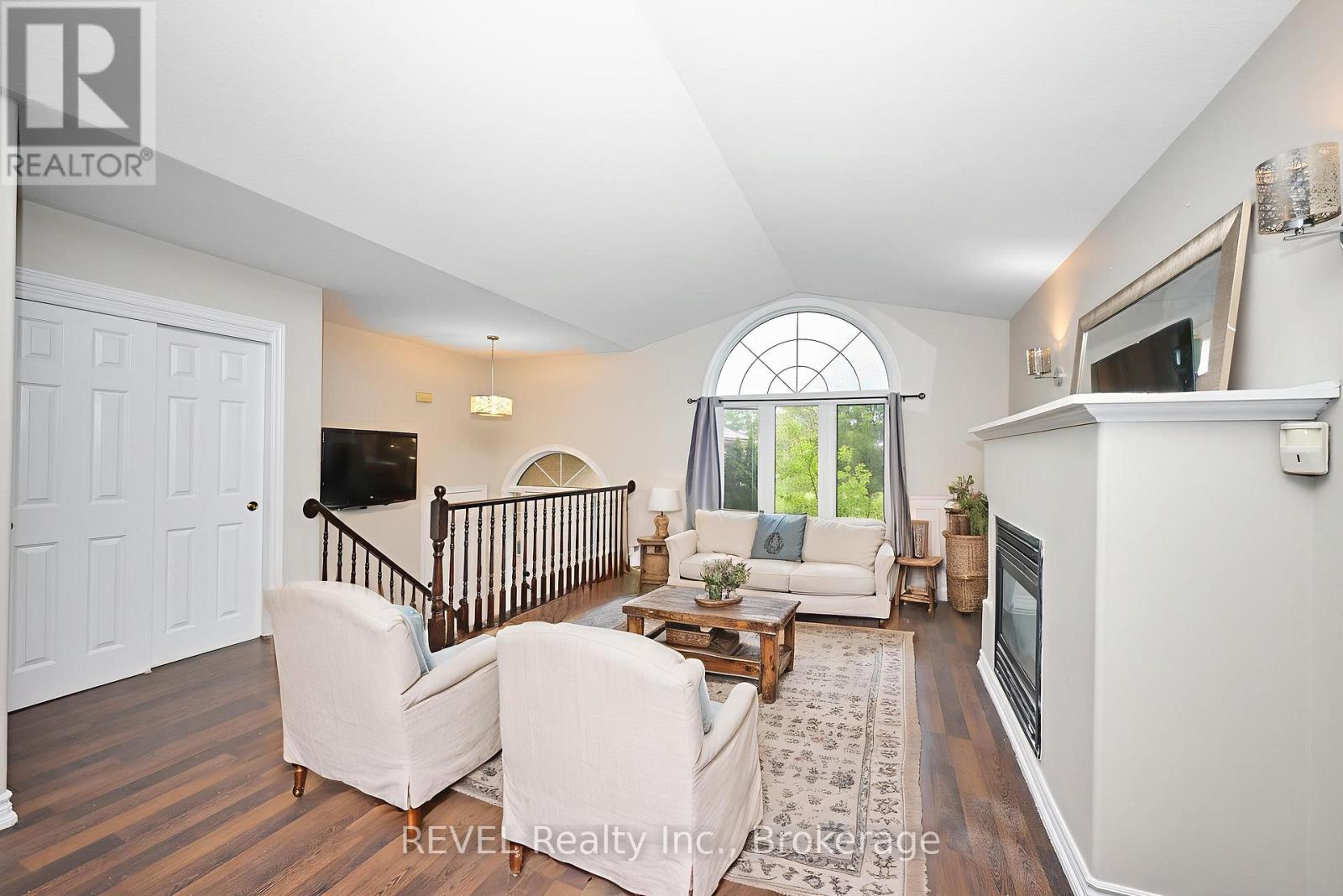 28 QUAKER ROAD - 5