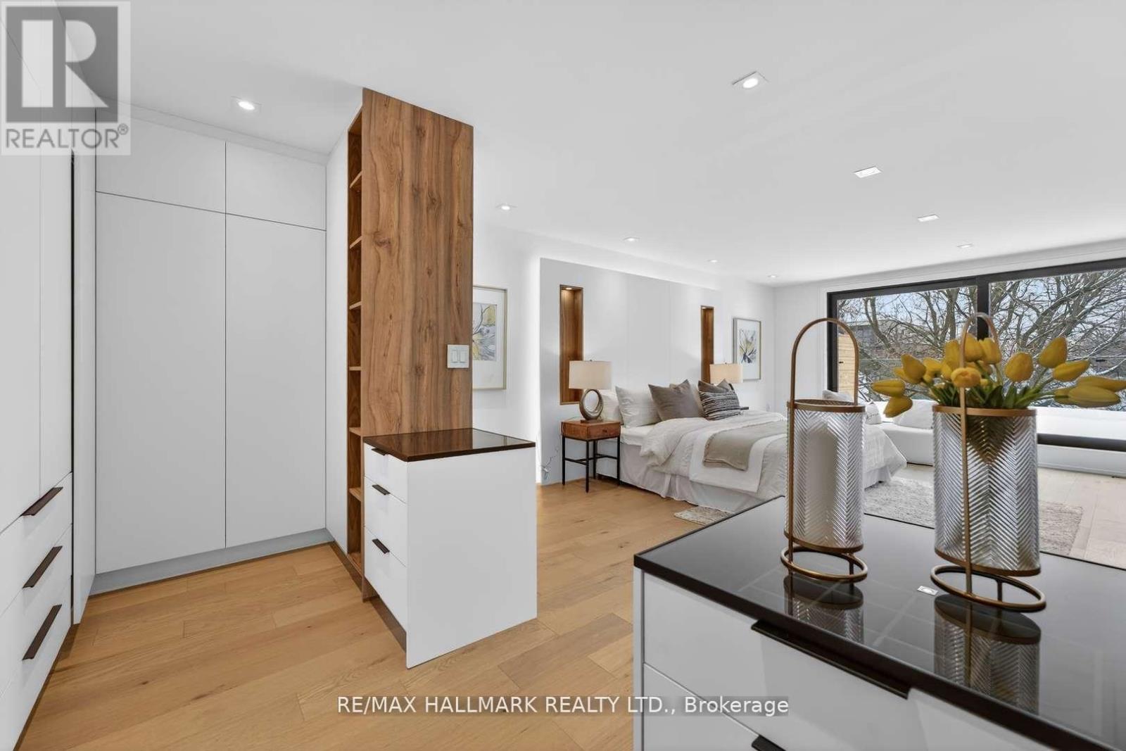 10 WHEELER AVENUE - 26