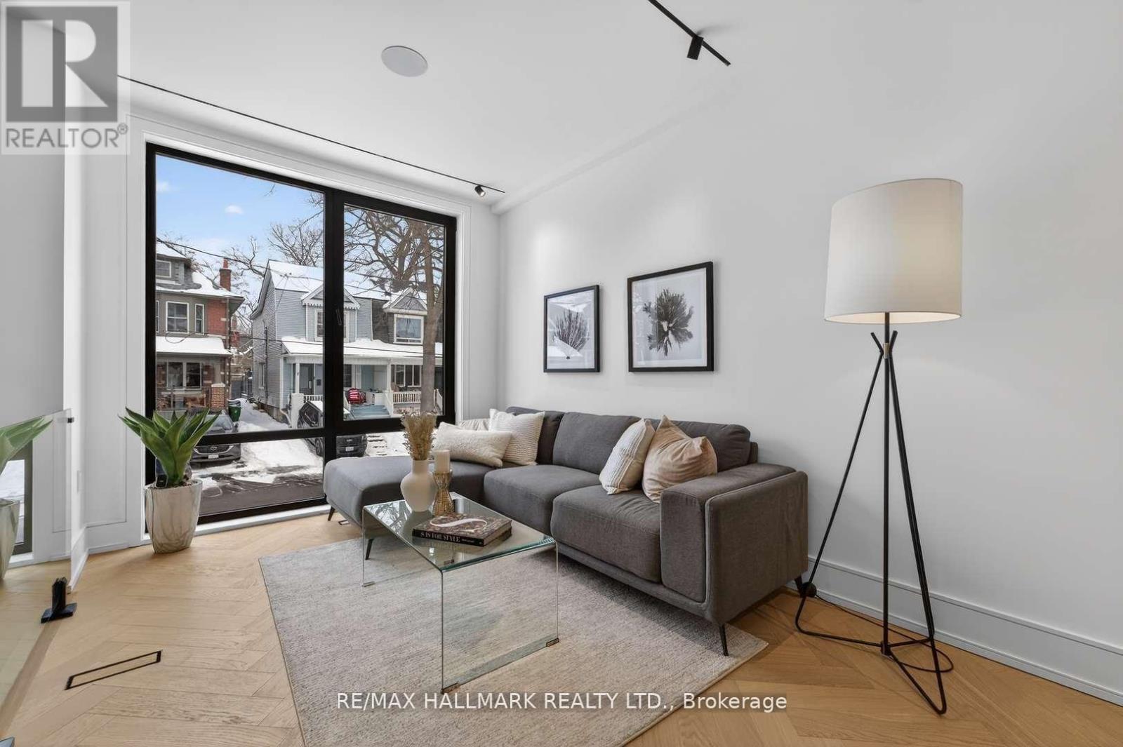 10 WHEELER AVENUE - 3