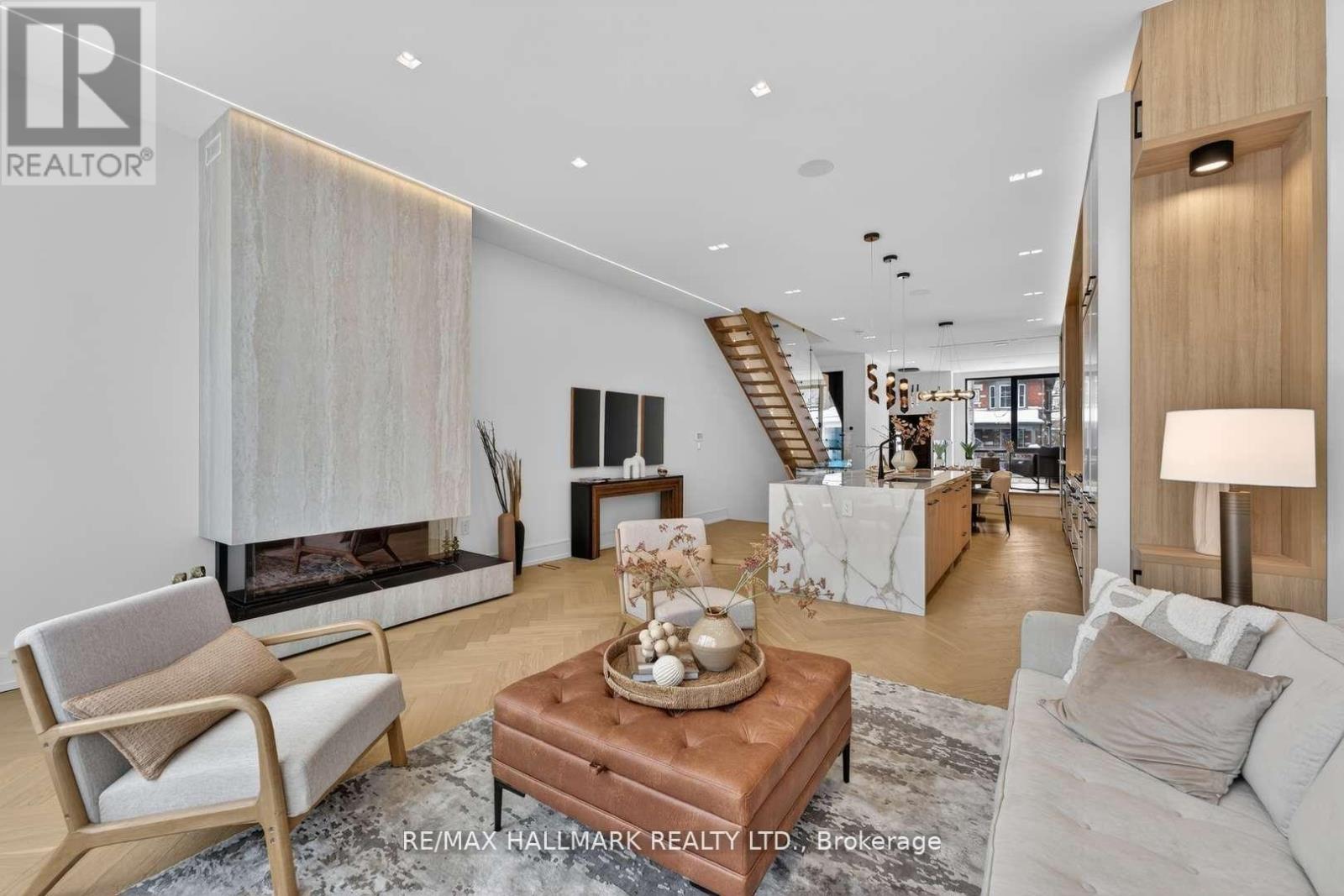 10 WHEELER AVENUE - 8