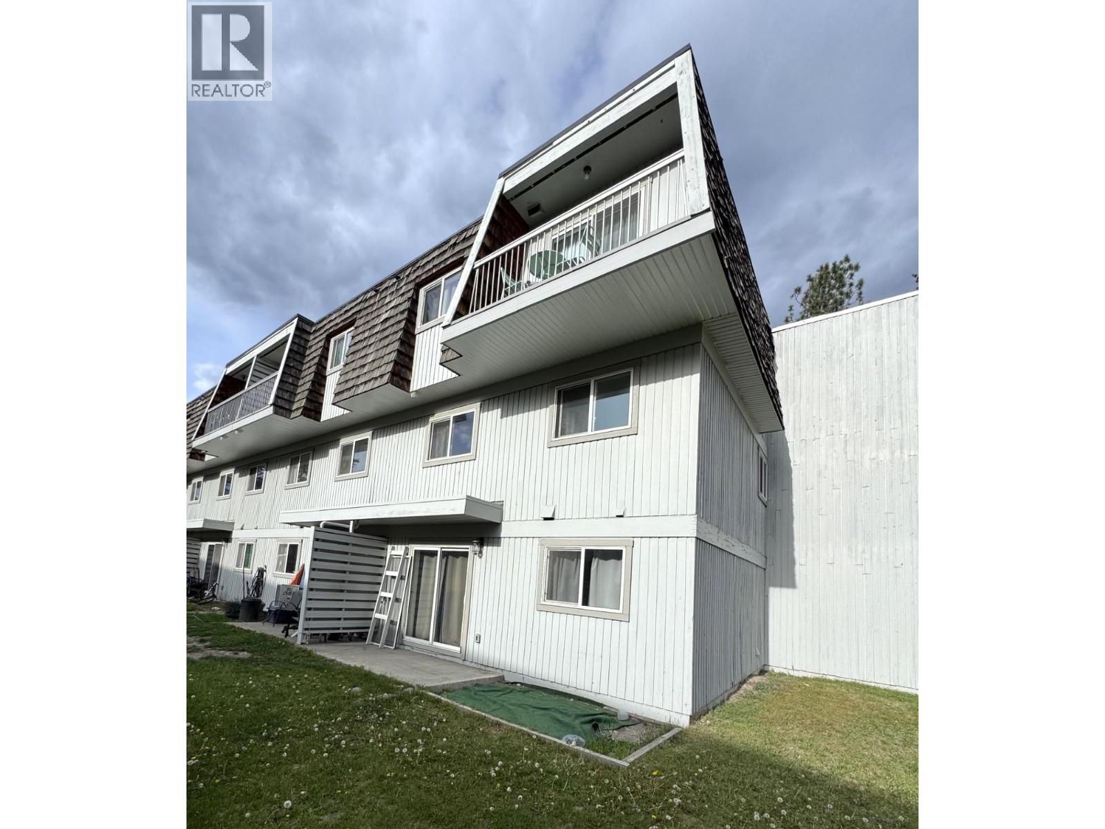 #102 2117 2ND Street N - 1