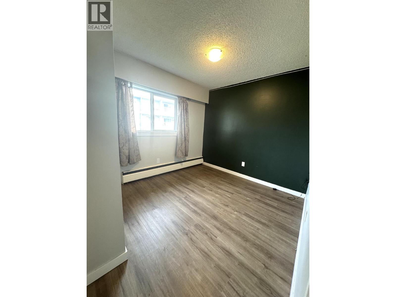 #102 2117 2ND Street N - 14
