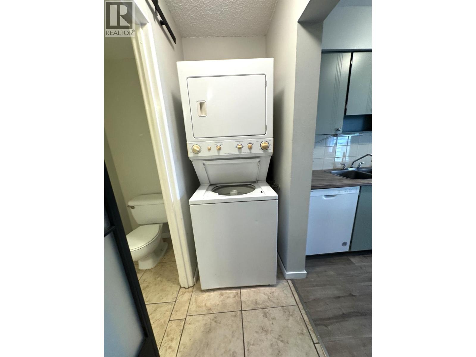 #102 2117 2ND Street N - 10