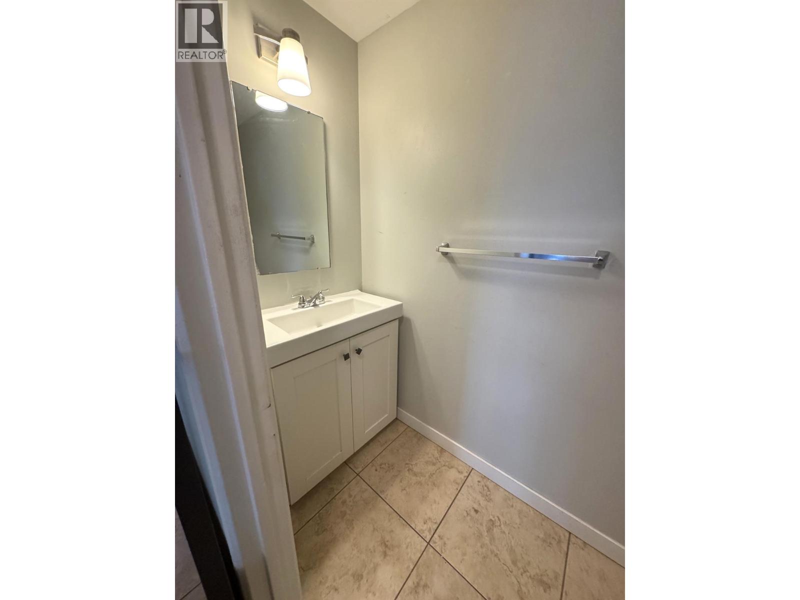 #102 2117 2ND Street N - 9