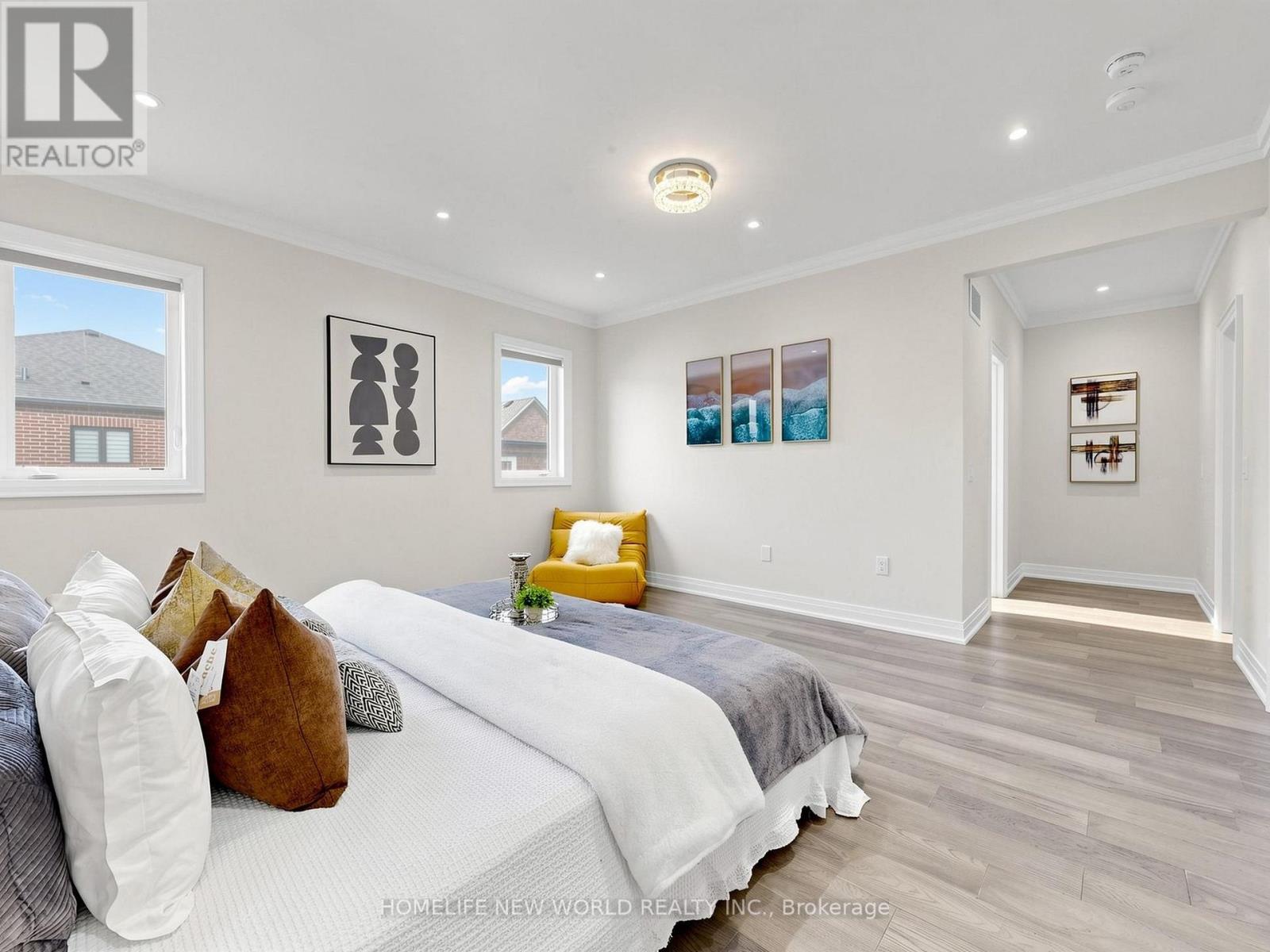 72 CROFTING CRESCENT - 30