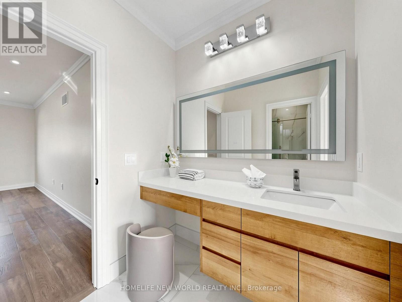 72 CROFTING CRESCENT - 37