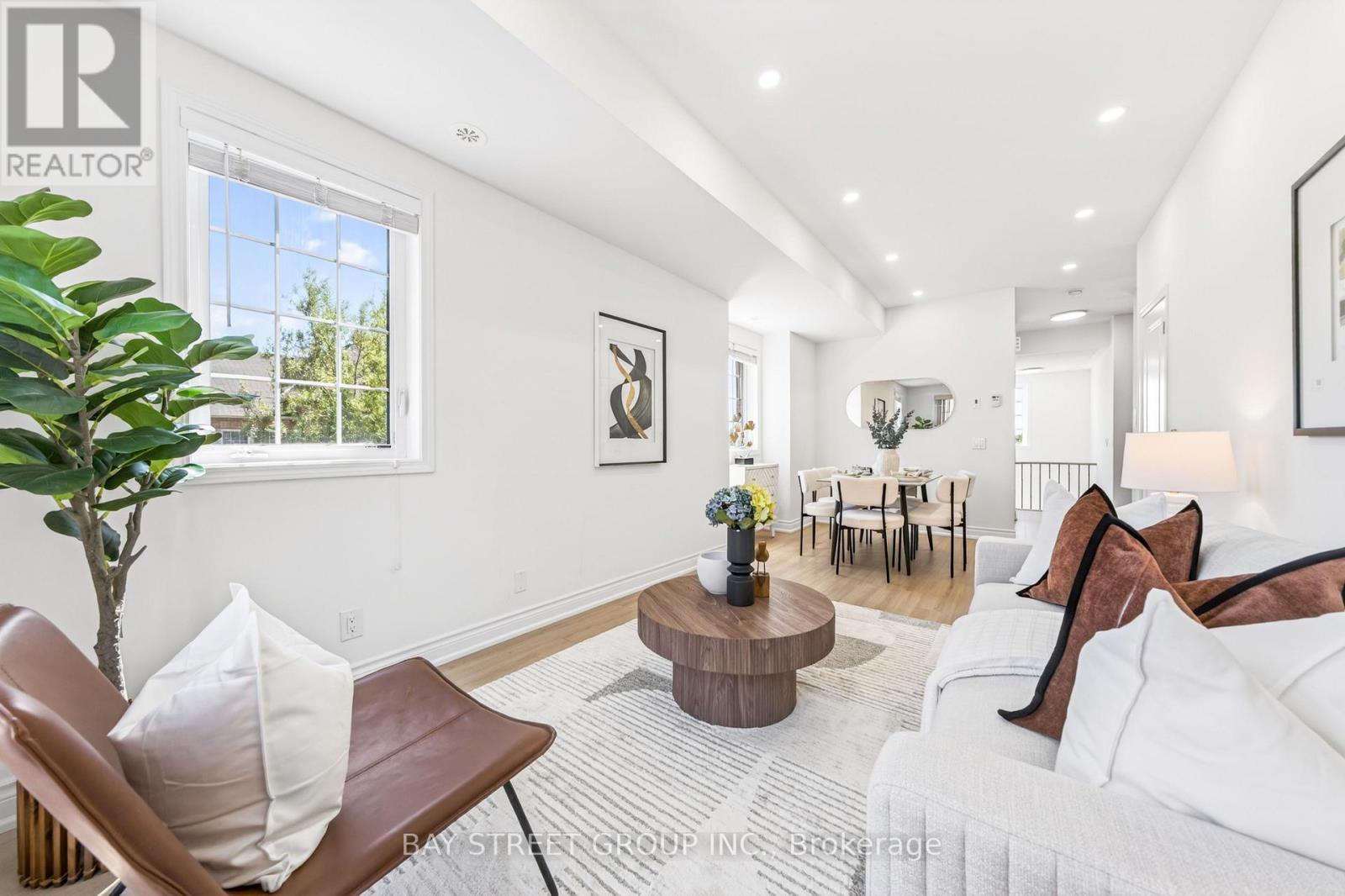 141 SILVERWOOD AVENUE - 13