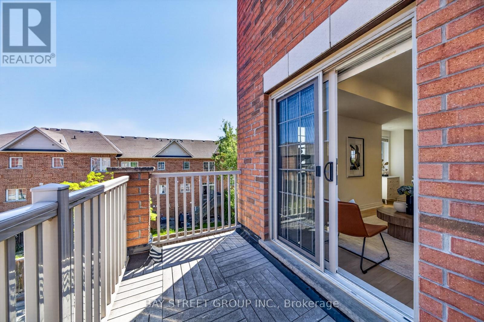 141 SILVERWOOD AVENUE - 15