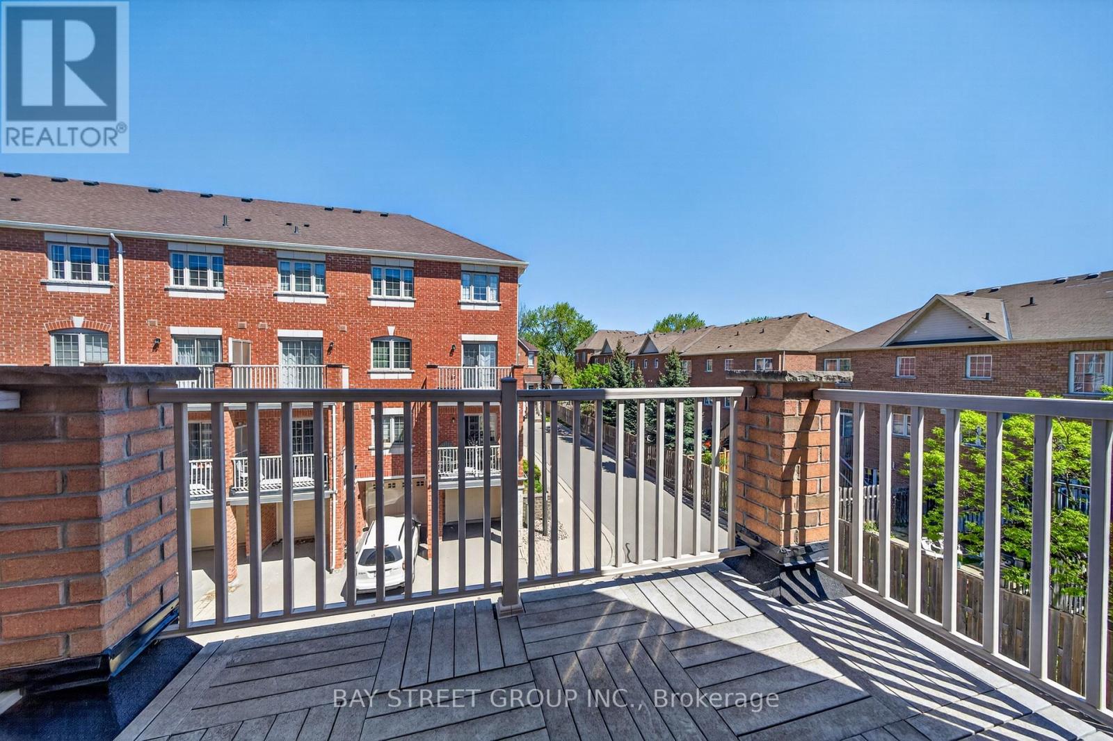 141 SILVERWOOD AVENUE - 16