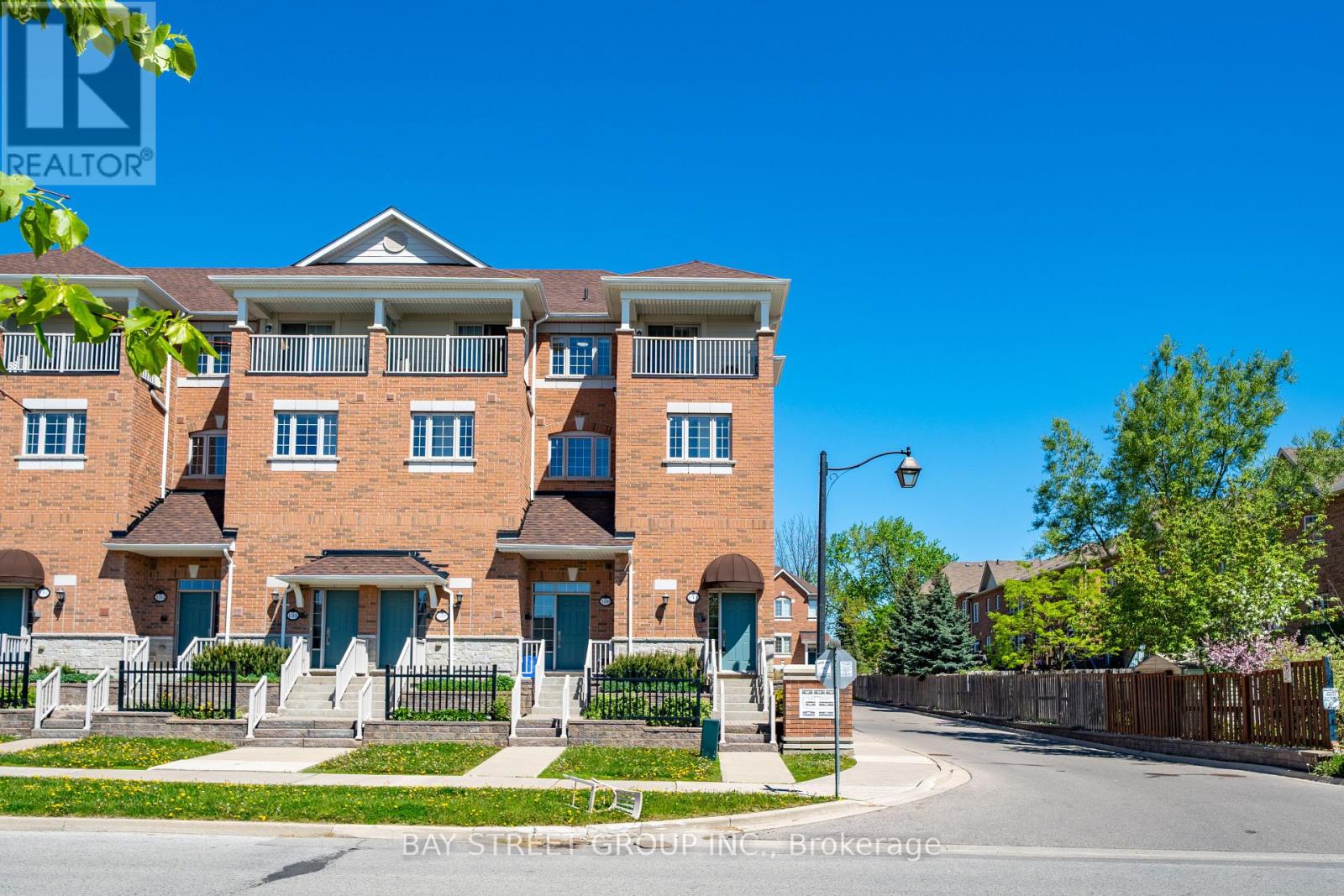 141 SILVERWOOD AVENUE - 33