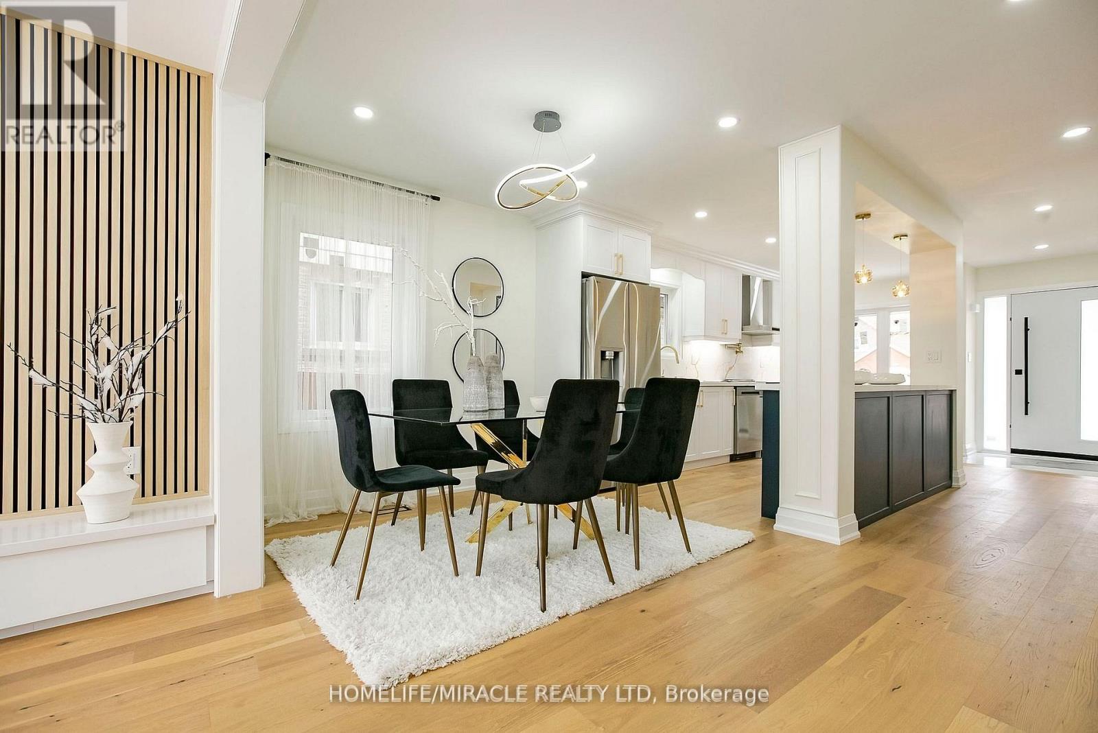 52 FOXACRE ROW - 17