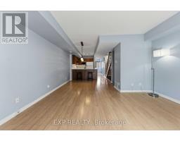 81 Strathaven Private, Ottawa, ON K1J1K7 Photo 7