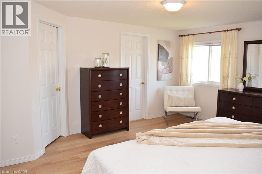 28 LEMON GRASS Street, Kitchener, Ontario, N2N3R5 — Photo 10