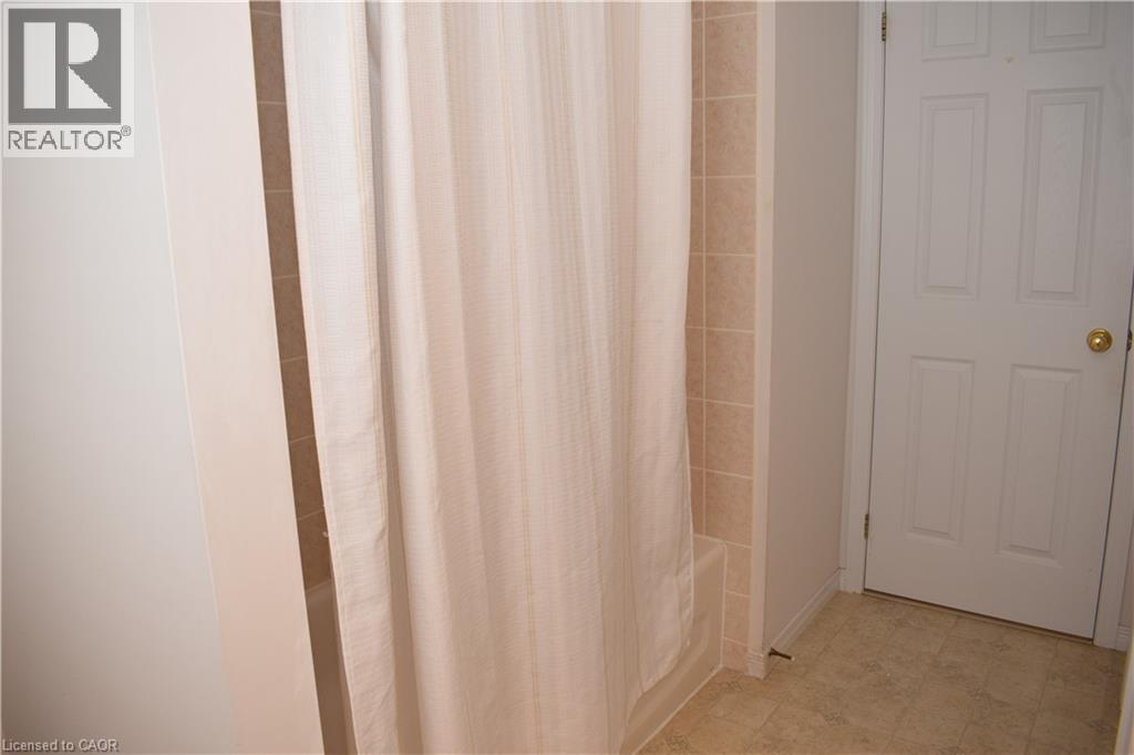 28 LEMON GRASS Street, Kitchener, Ontario, N2N3R5 — Photo 36