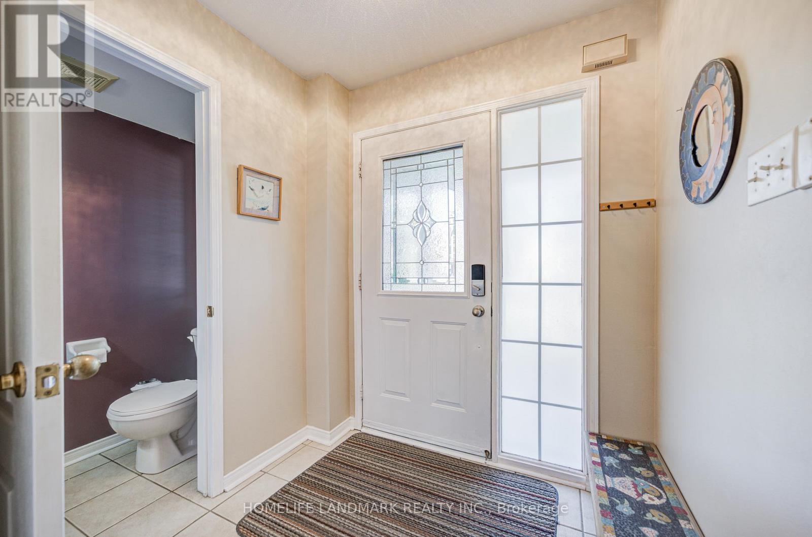 72 MARGARET GRAHAM CRESCENT - 12