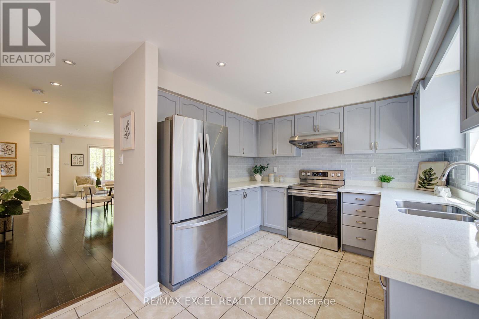 59 BASSETT AVENUE - 14