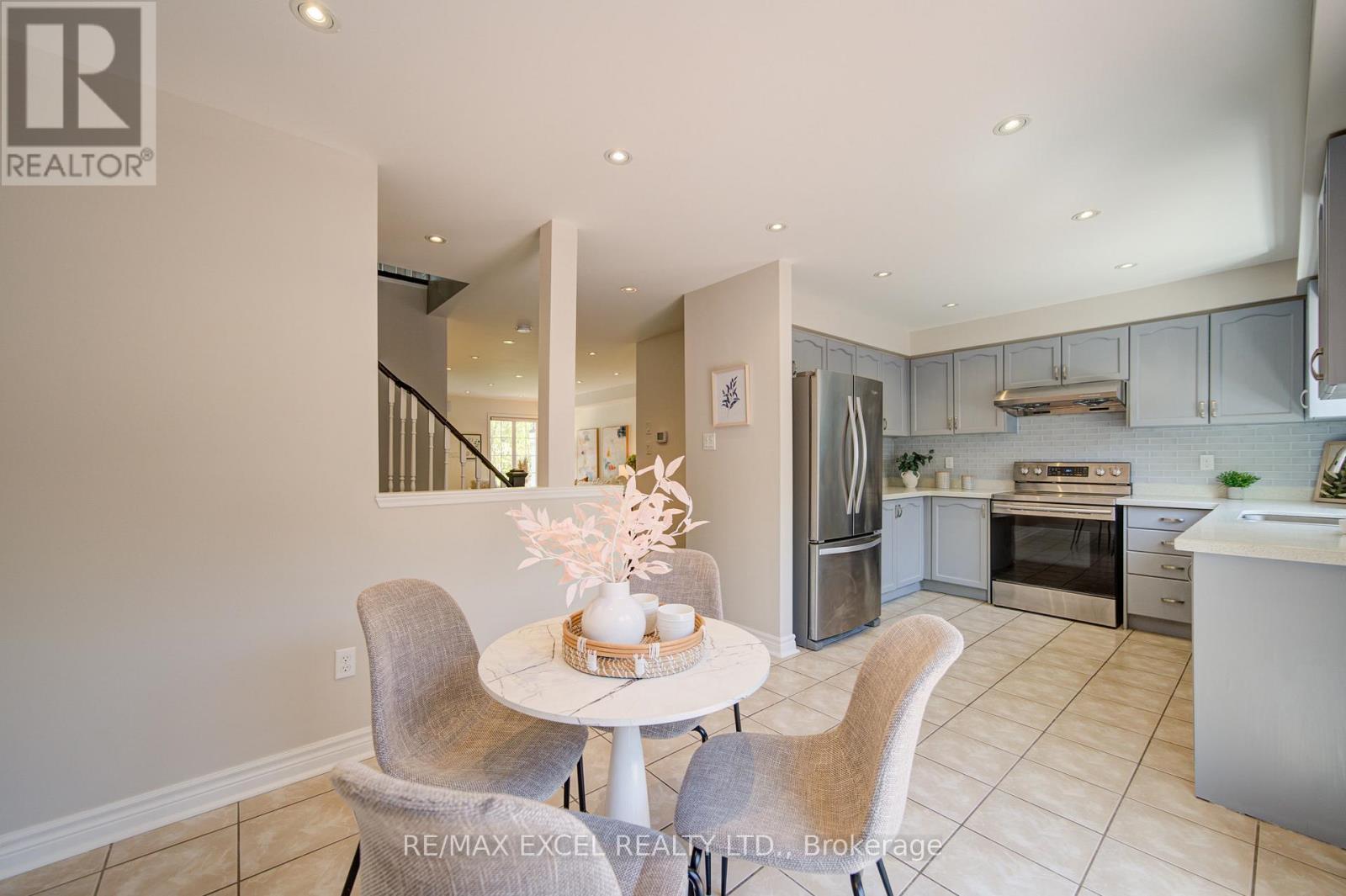 59 BASSETT AVENUE - 17