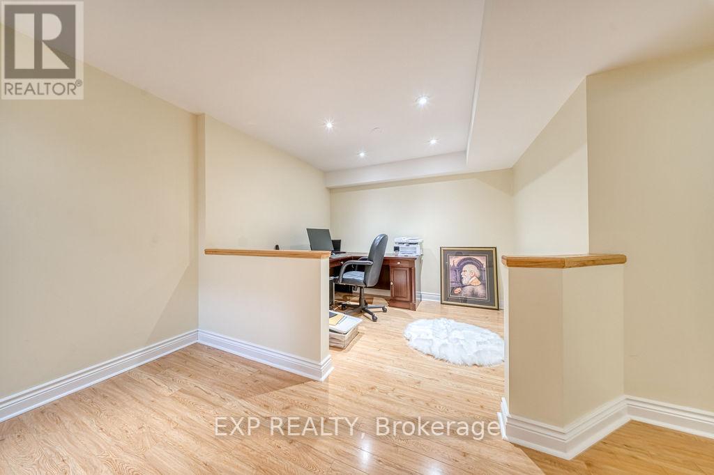 42 GRAND OAK DRIVE - 36