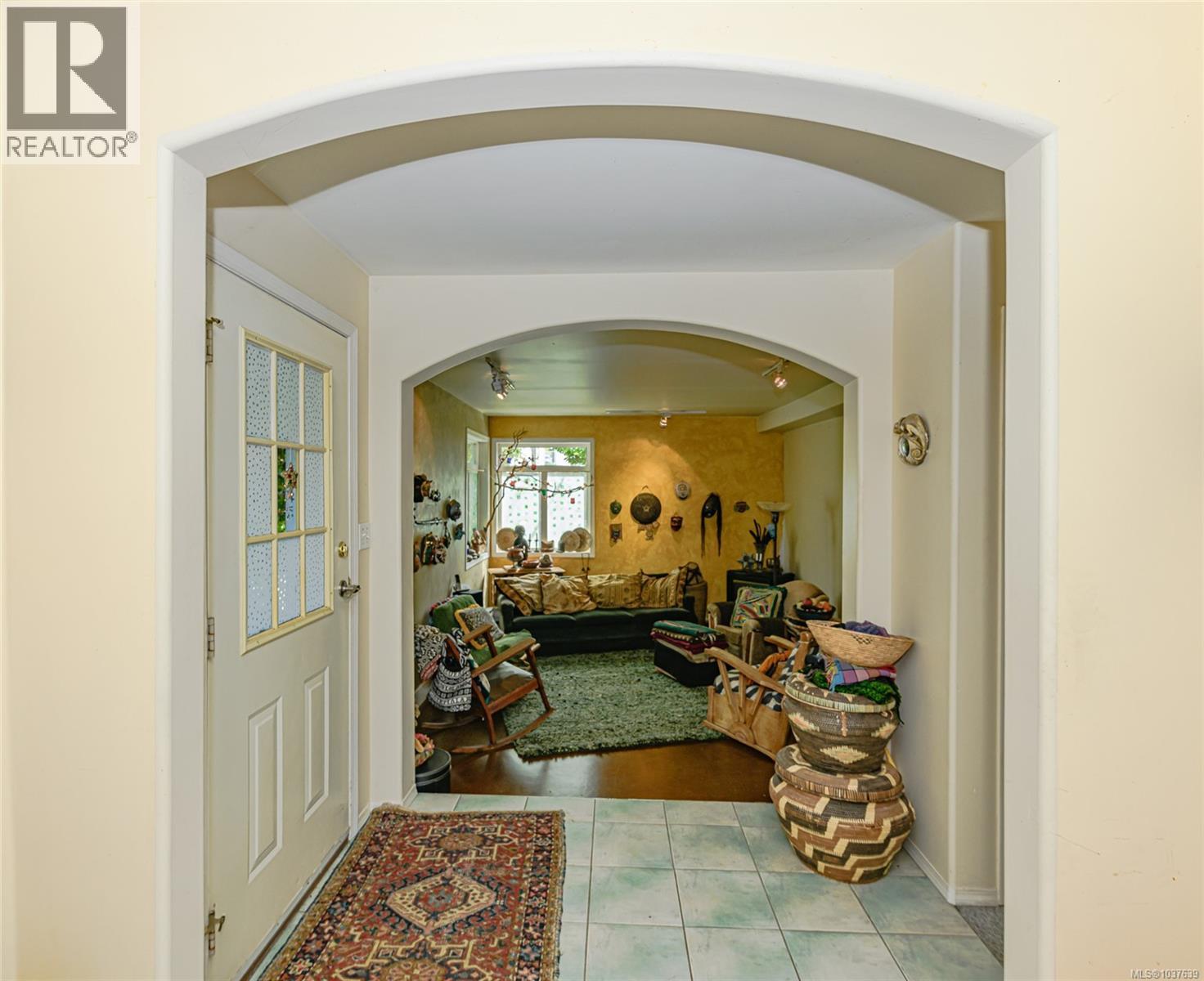 842 Princess Ave - 13