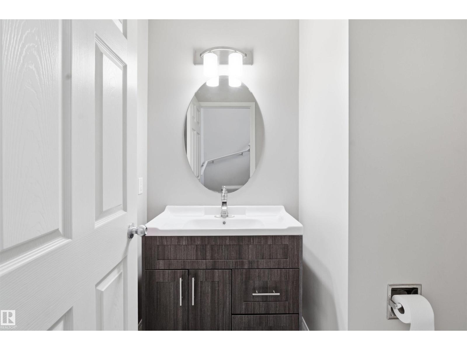 2310 68 Street SW - 13