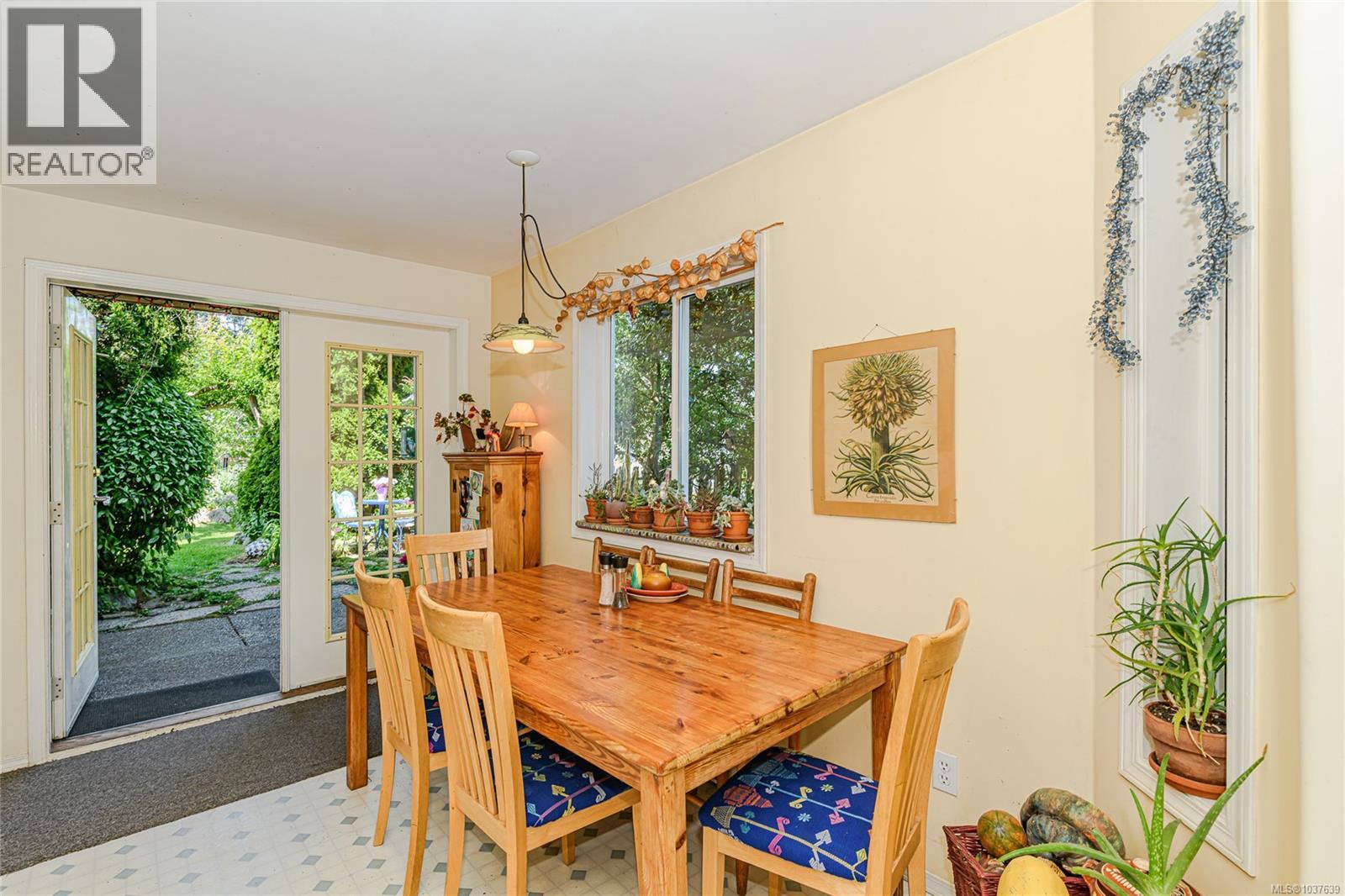842 Princess Ave - 12