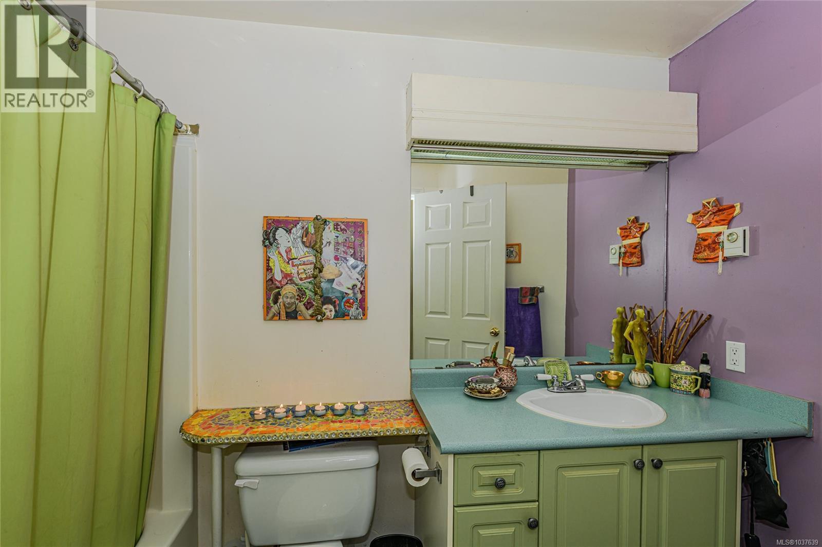 842 Princess Ave - 22