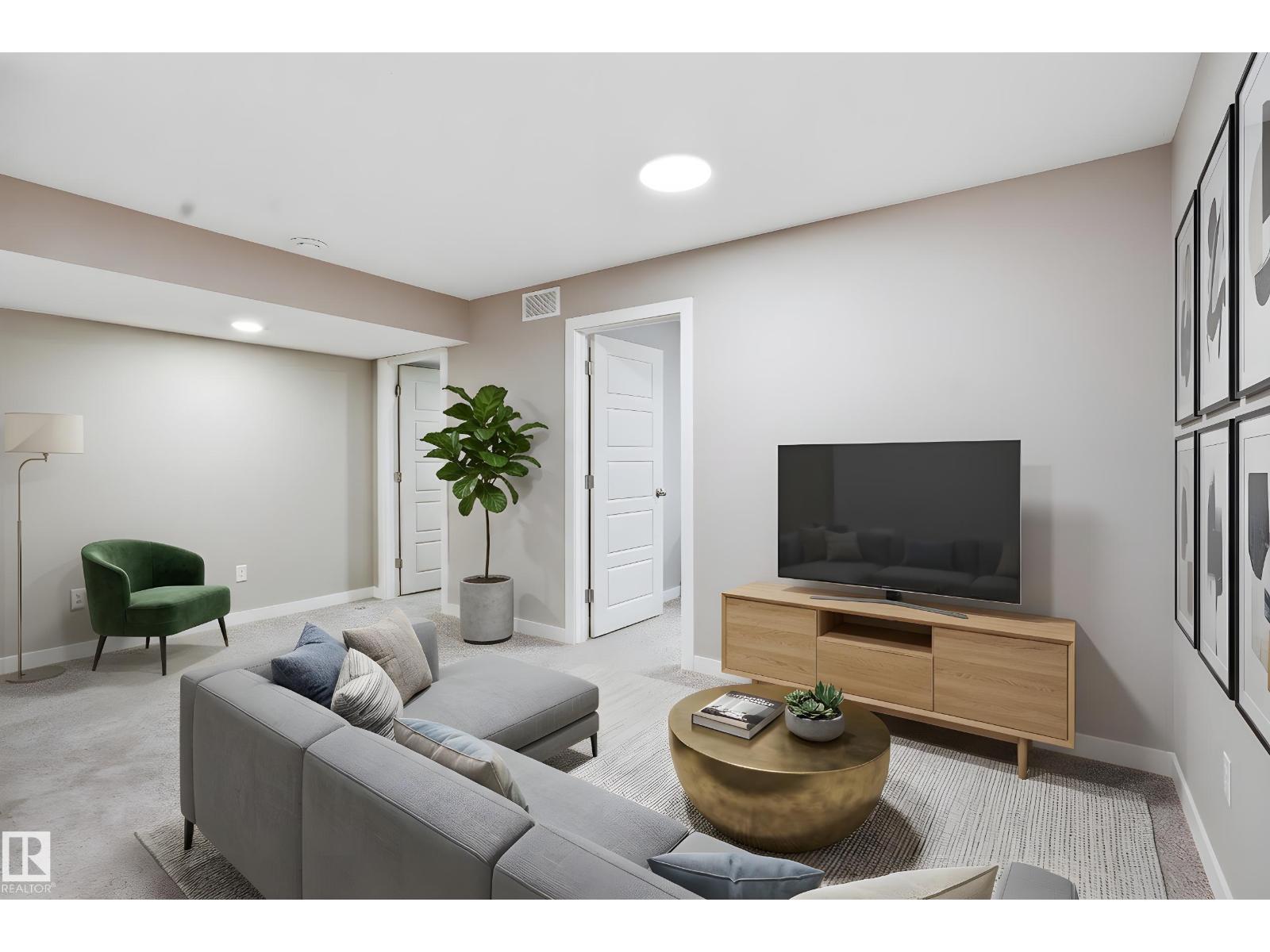 2310 68 Street SW - 36