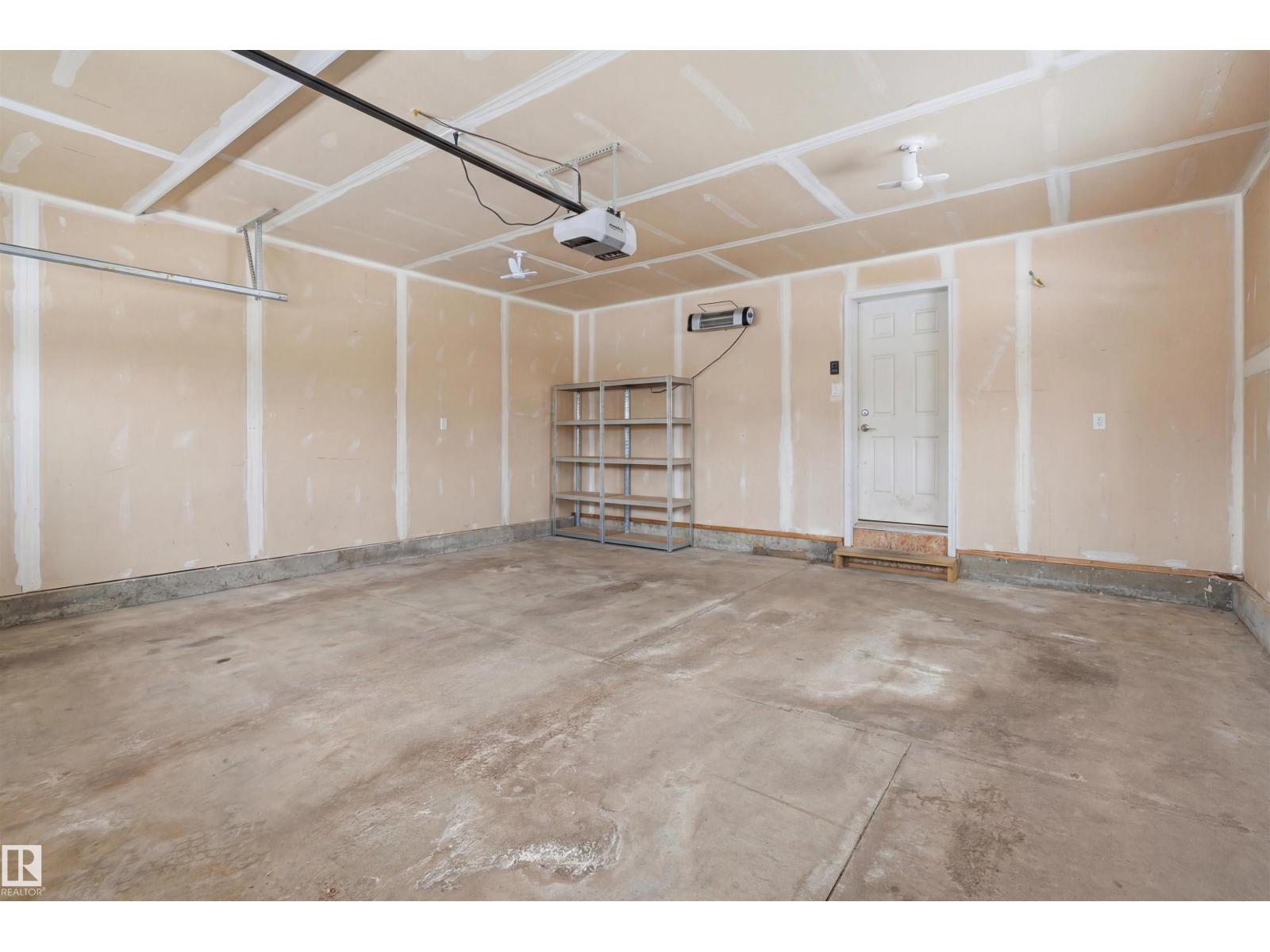 2310 68 Street SW - 46