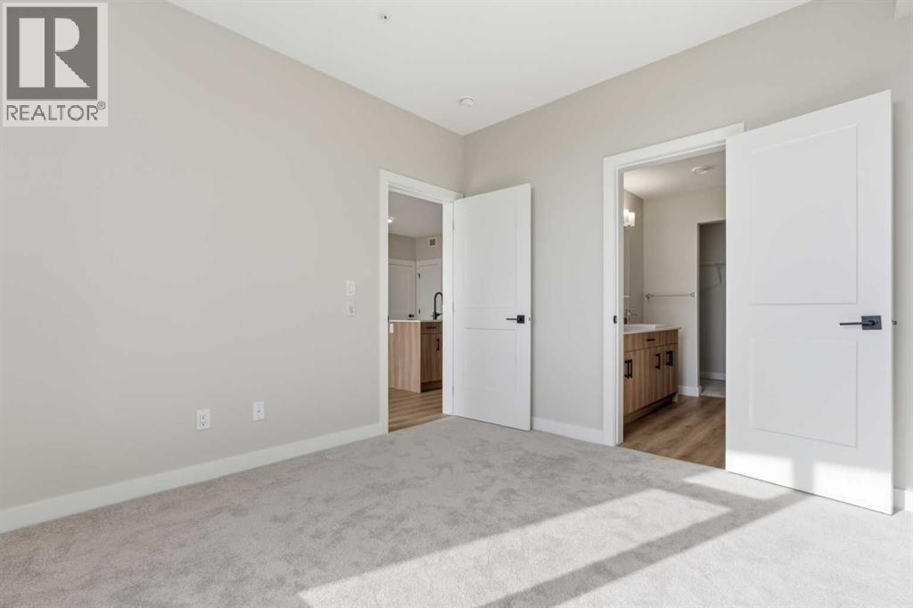 #1211 3700 Seton Avenue SE - 18