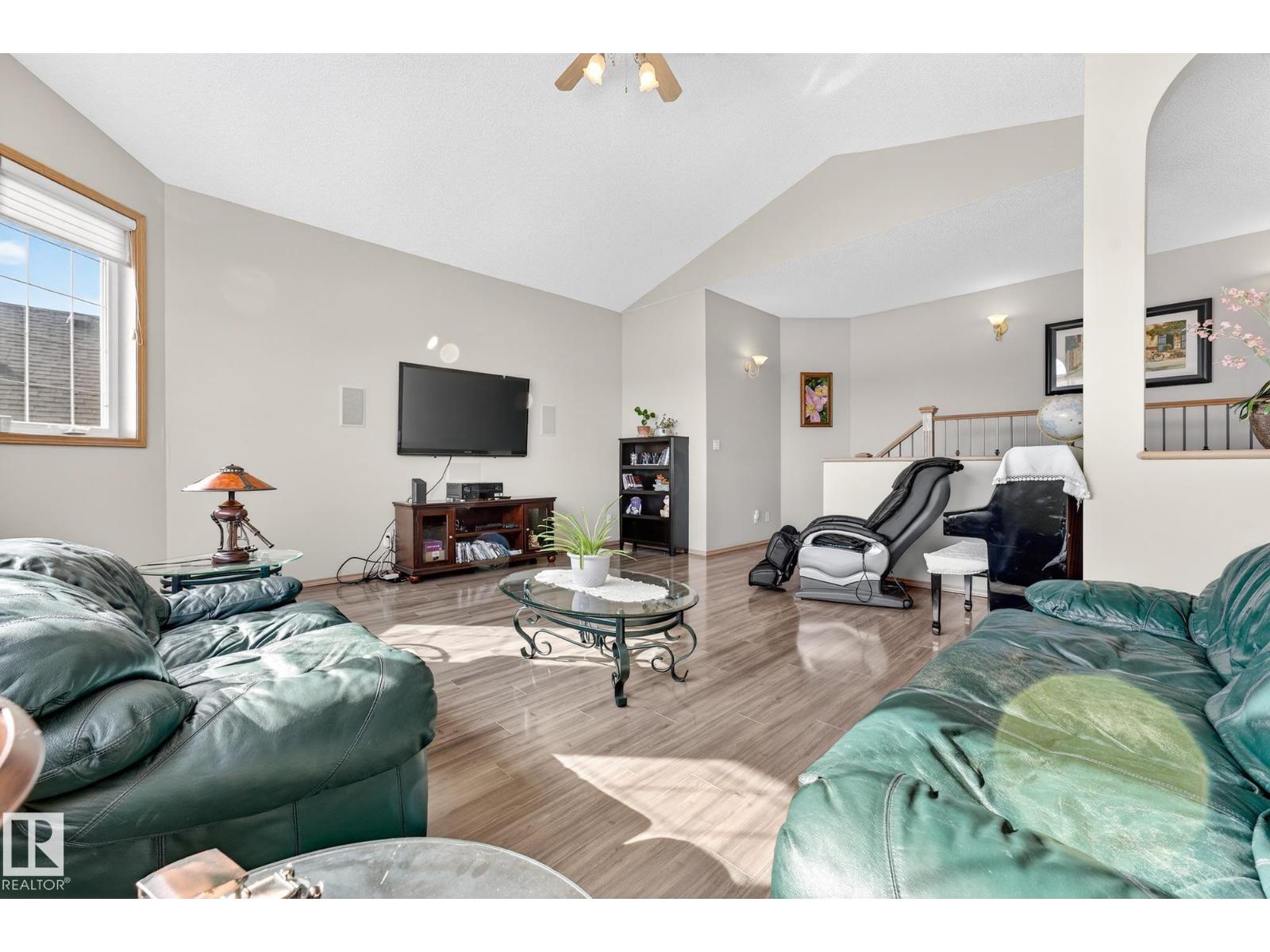1354 118A ST NW - 30