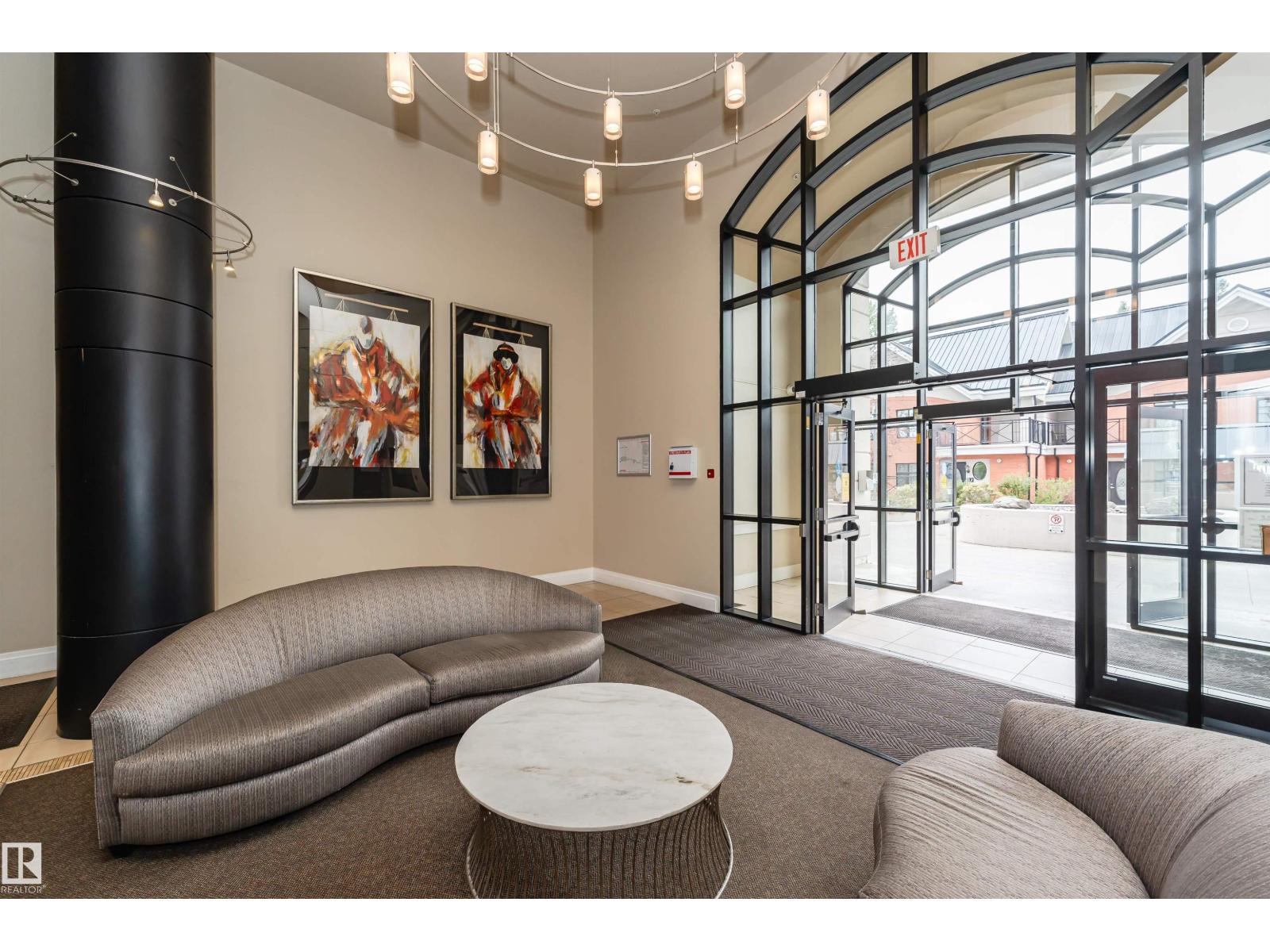 #2104 9020 JASPER AV NW - 10