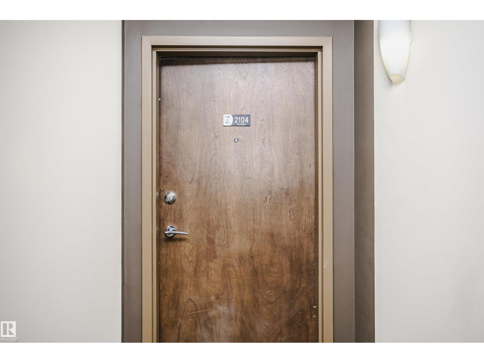 #2104 9020 JASPER AV NW - 11