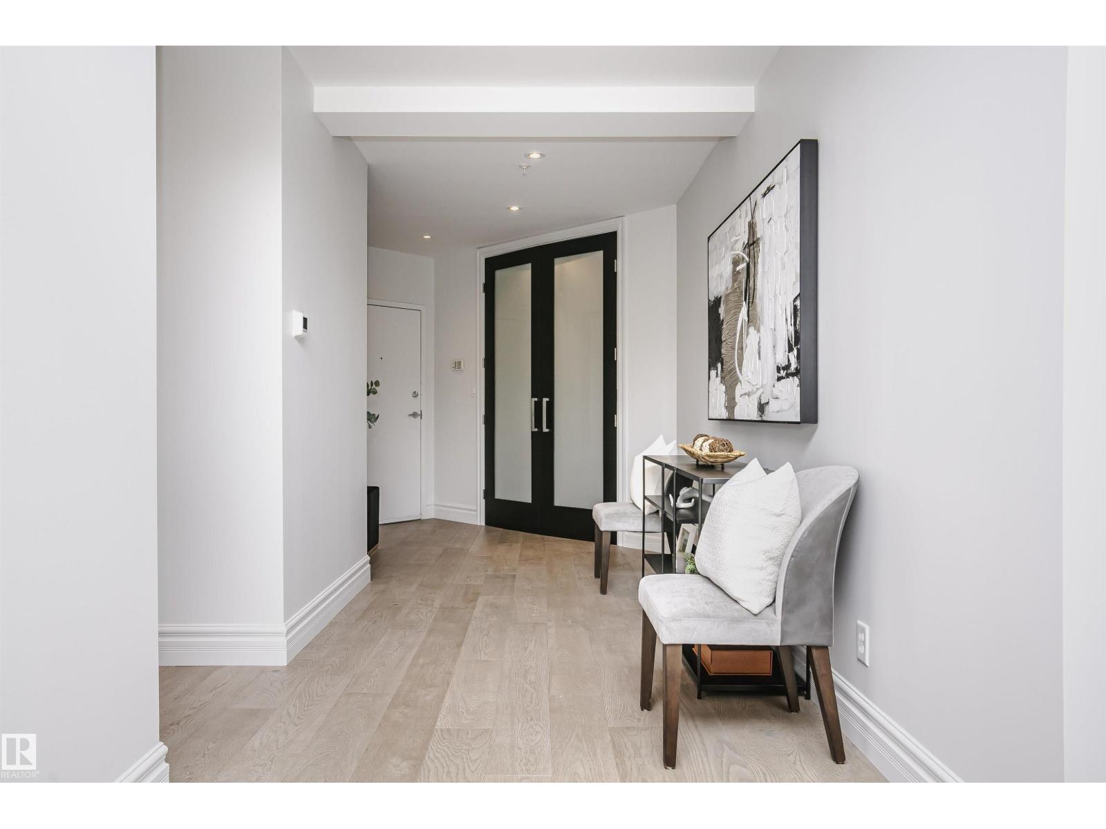 #2104 9020 JASPER AV NW - 13